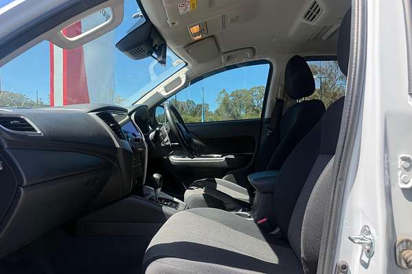 2019 Mitsubishi Triton GLS MR 4X4