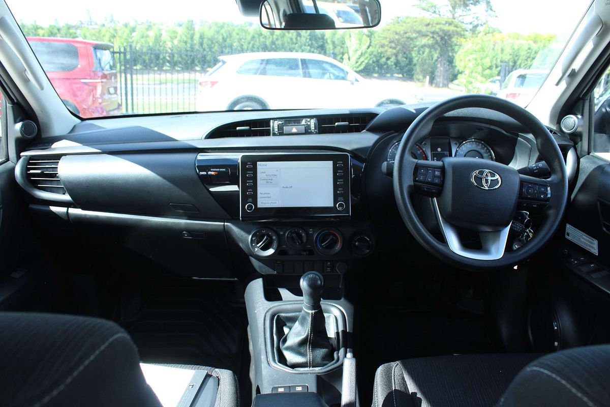2021 Toyota Hilux SR GUN126R 4X4