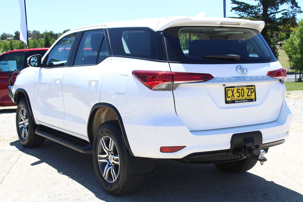 2020 Toyota Fortuner GX GUN156R
