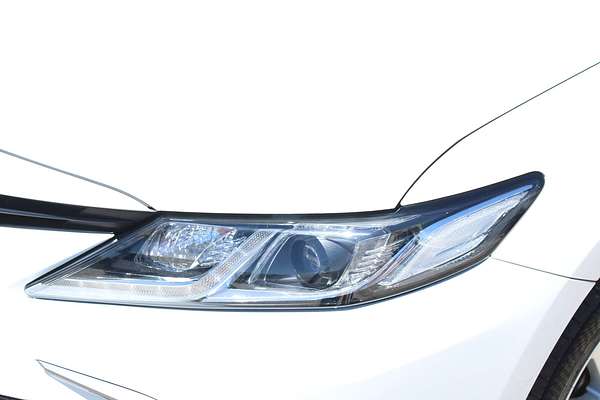 2022 Toyota Camry Ascent AXVH70R