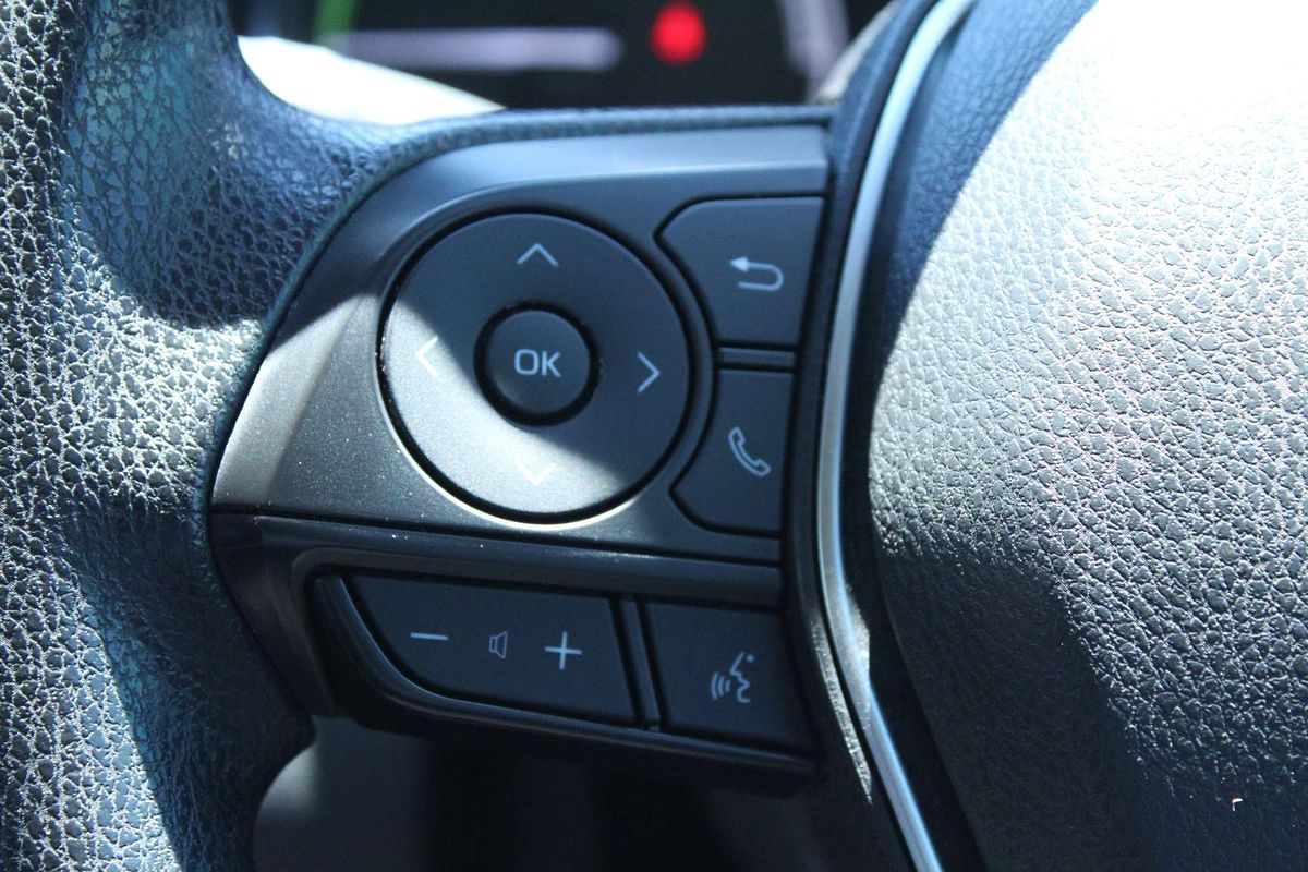 2022 Toyota Camry Ascent AXVH70R