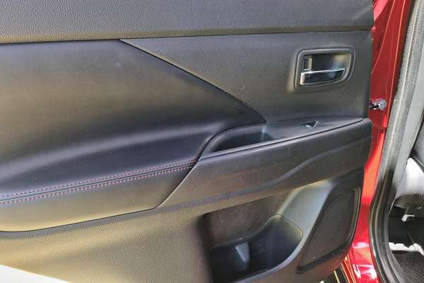 2021 Mitsubishi Outlander Black Edition ZL