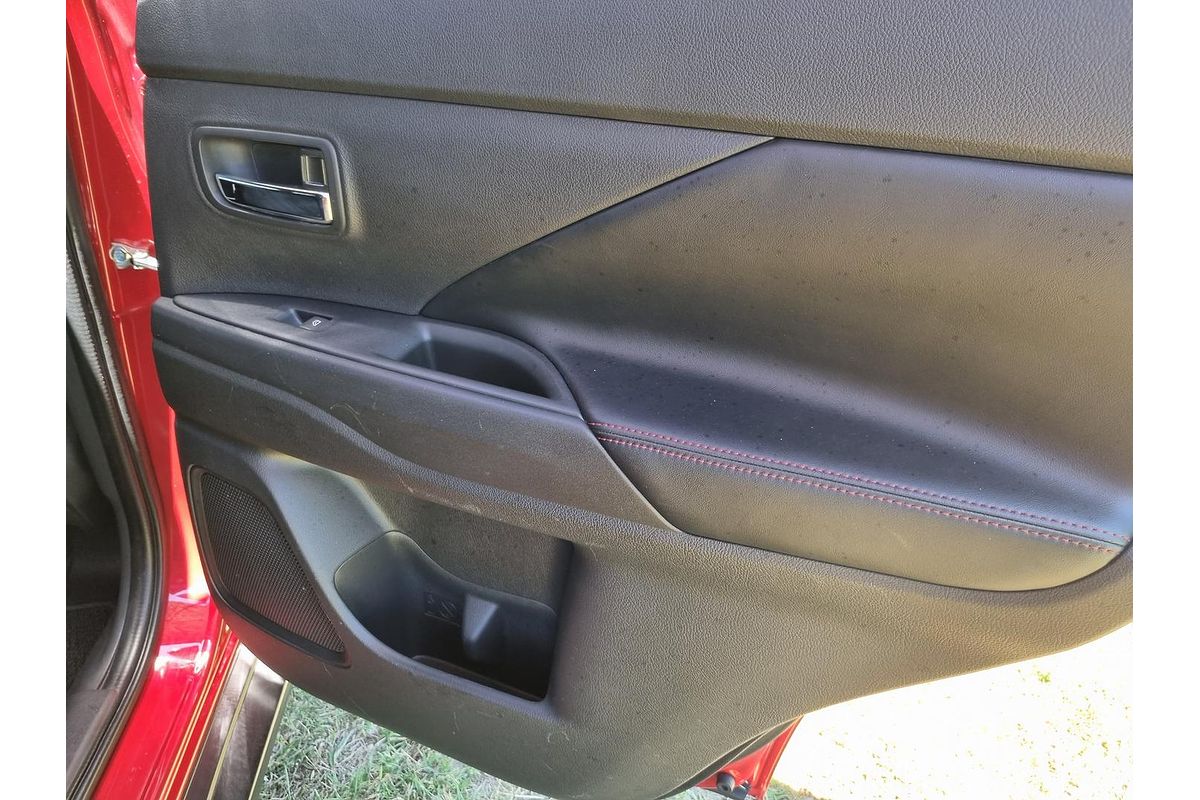 2021 Mitsubishi Outlander Black Edition ZL