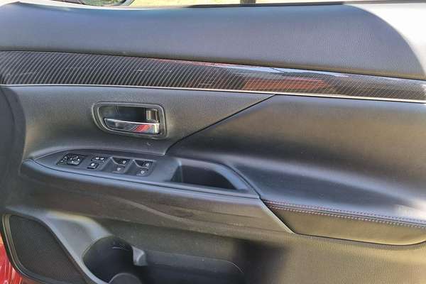 2021 Mitsubishi Outlander Black Edition ZL