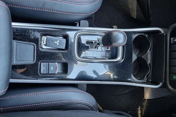 2021 Mitsubishi Outlander Black Edition ZL