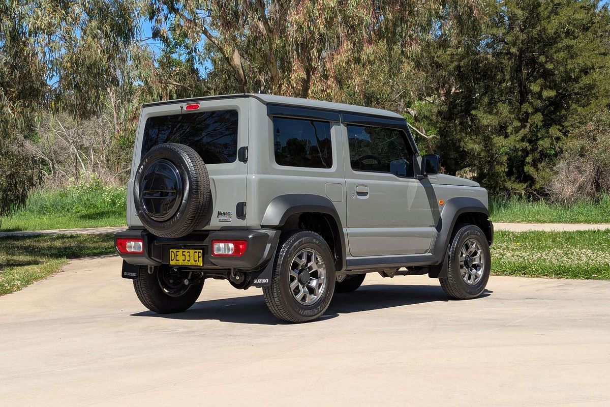 2022 Suzuki Jimny GLX GJ