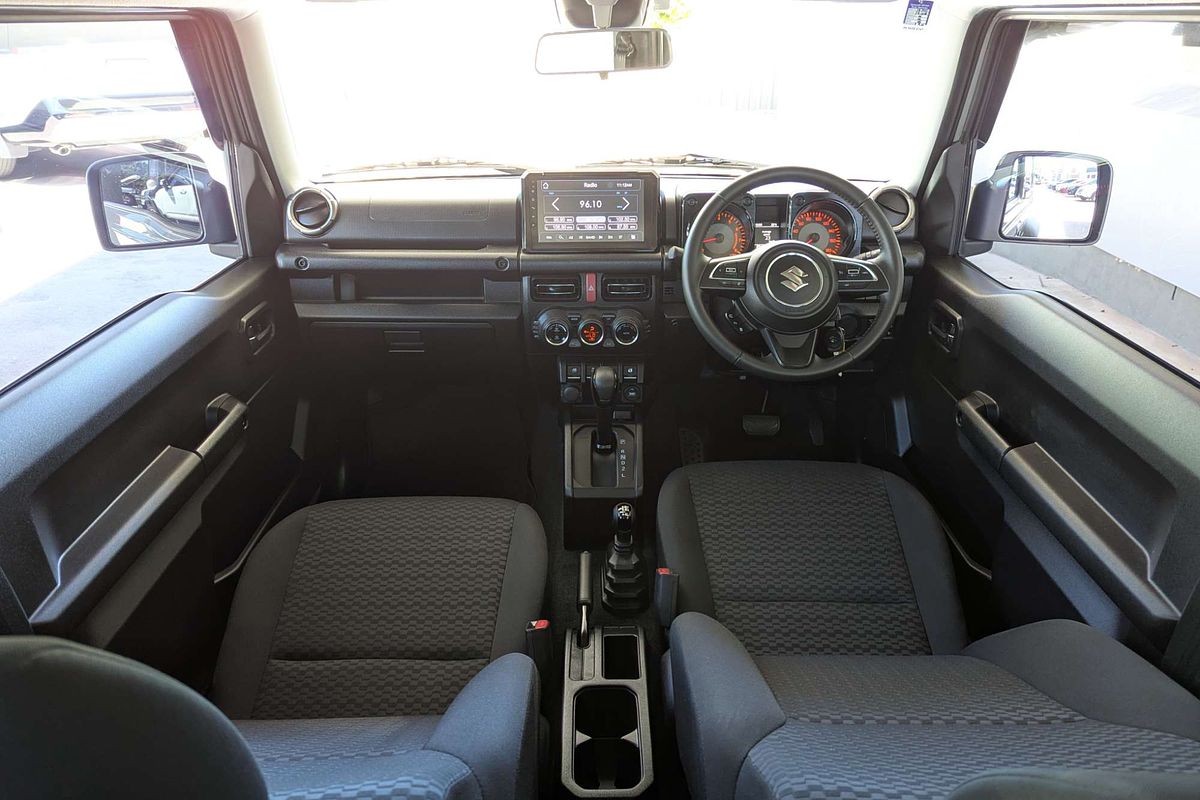 2022 Suzuki Jimny GLX GJ