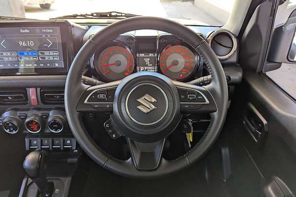 2022 Suzuki Jimny GLX GJ