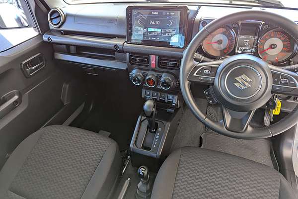 2022 Suzuki Jimny GLX GJ