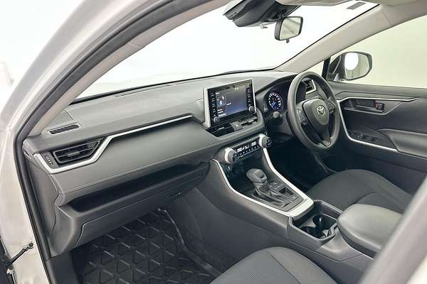 2019 Toyota RAV4 GX AXAH52R