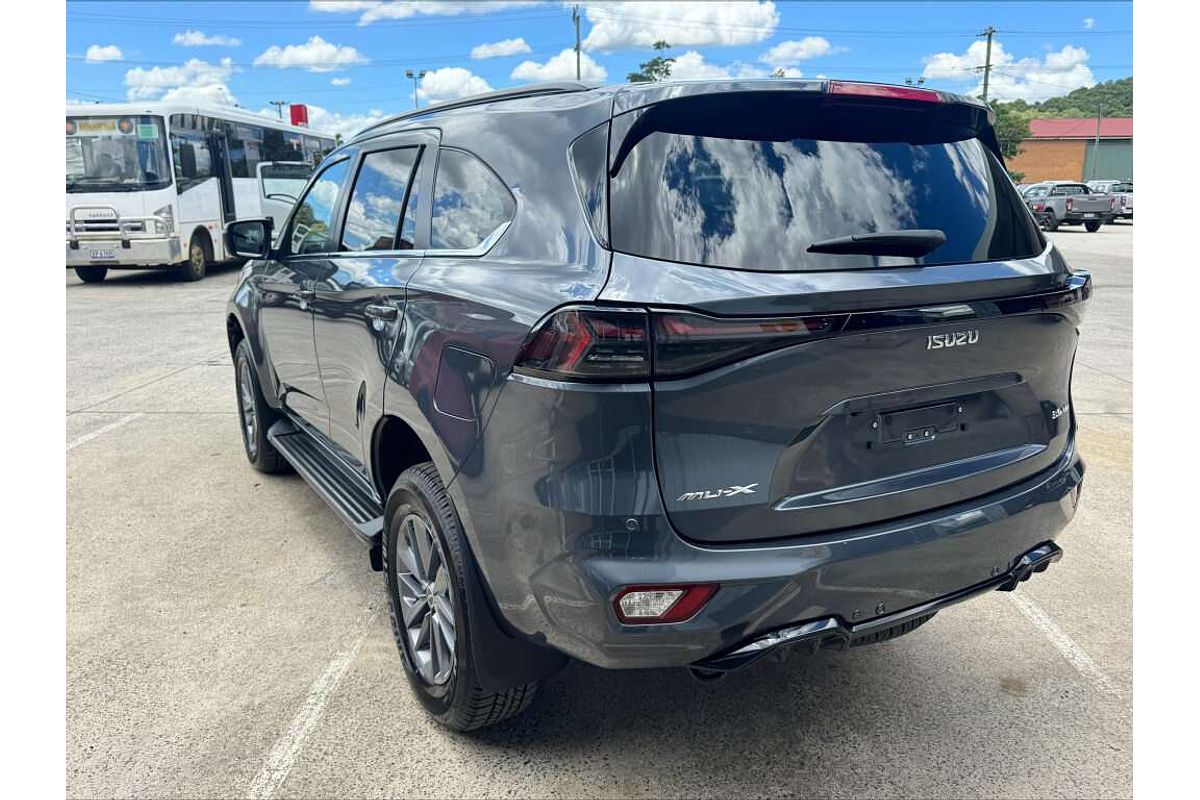 2025 Isuzu MU-X LS-U