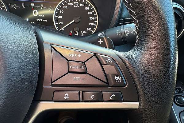 2023 Nissan JUKE ST-L F16