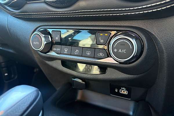 2023 Nissan JUKE ST-L F16