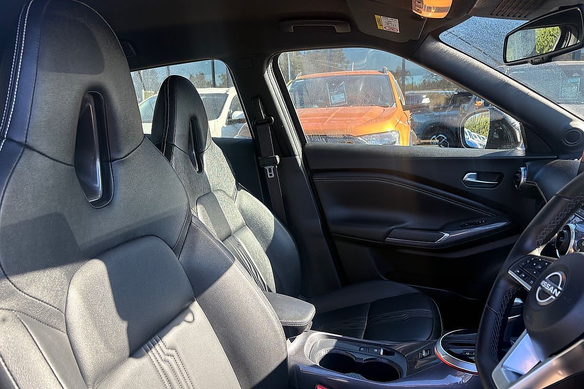 2023 Nissan JUKE ST-L F16