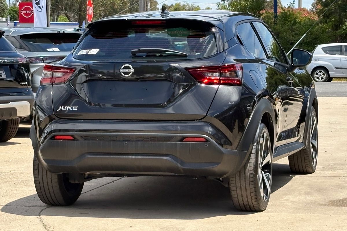 2023 Nissan JUKE ST-L F16