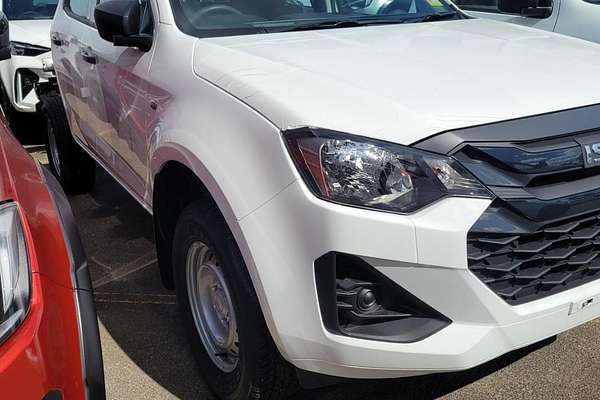 2025 Isuzu D-MAX SX High Ride Rear Wheel Drive