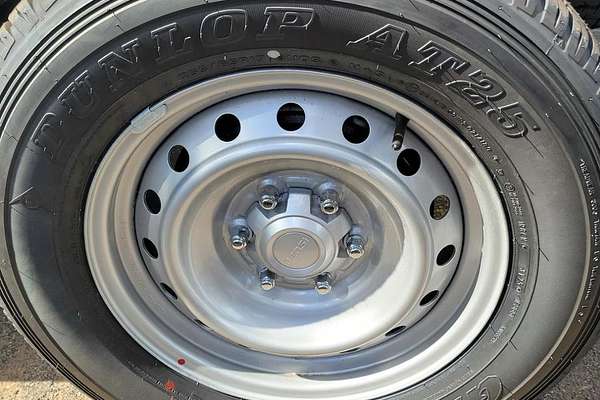 2025 Isuzu D-MAX SX High Ride Rear Wheel Drive