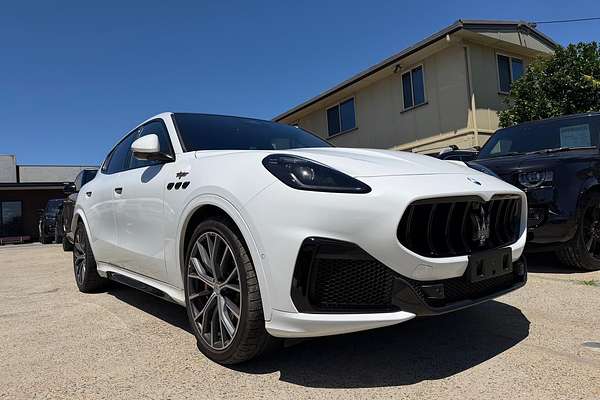 2023 Maserati Grecale Trofeo M182