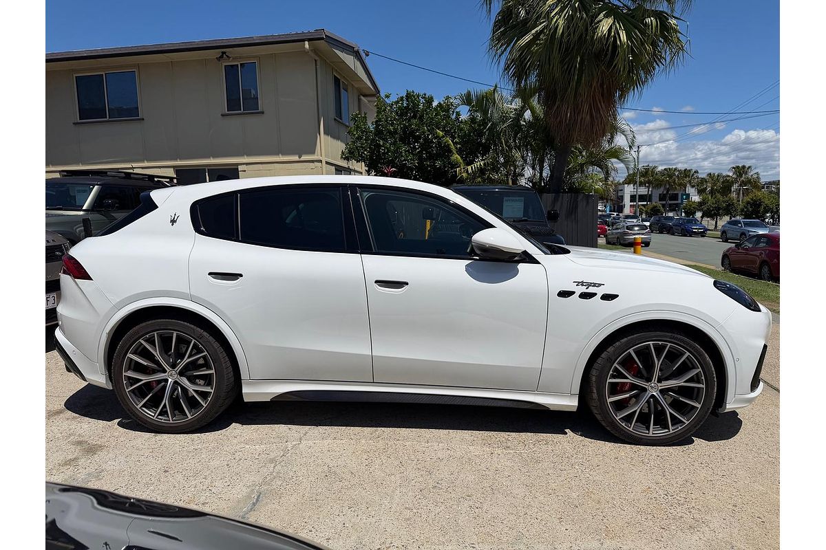 2023 Maserati Grecale Trofeo M182