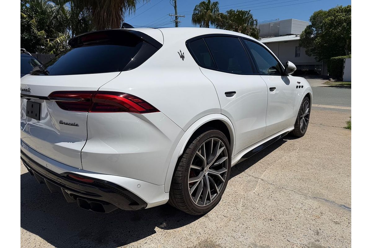 2023 Maserati Grecale Trofeo M182