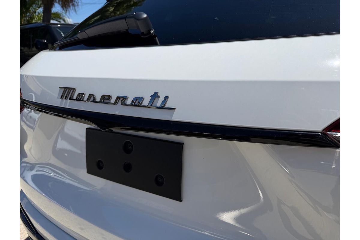 2023 Maserati Grecale Trofeo M182