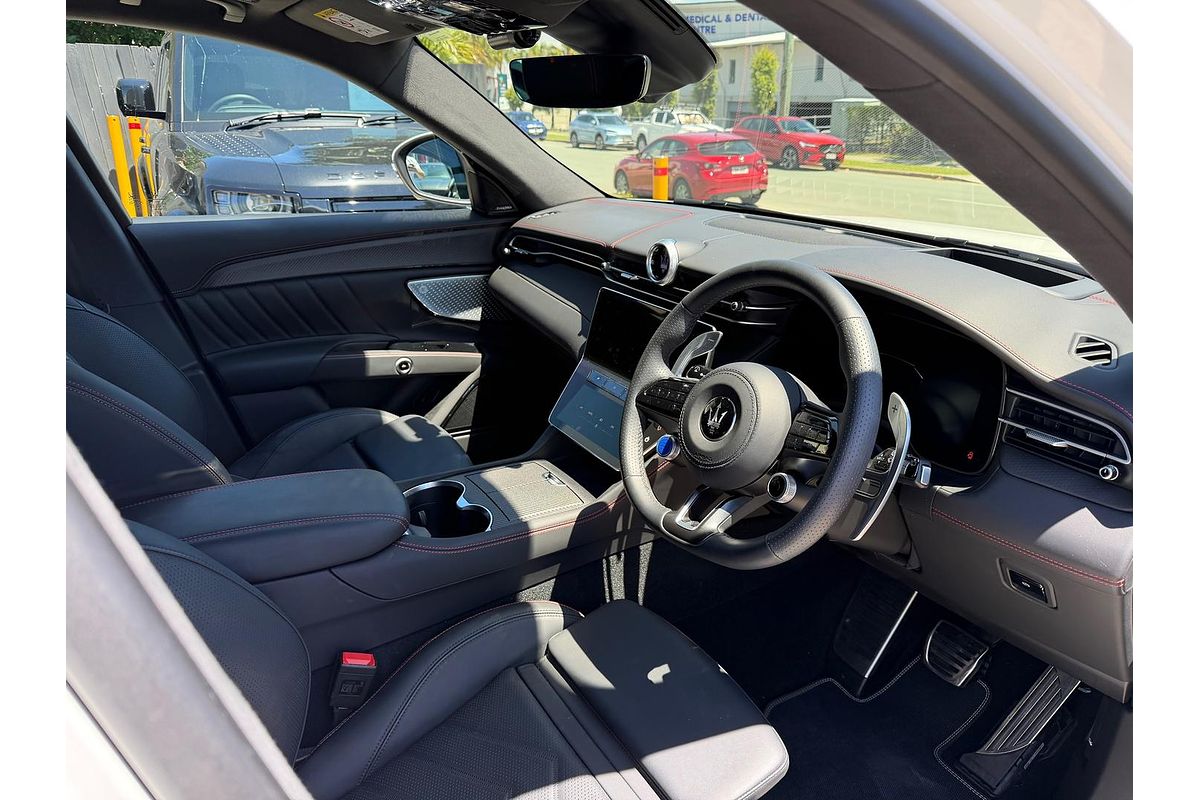 2023 Maserati Grecale Trofeo M182