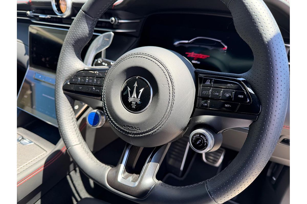 2023 Maserati Grecale Trofeo M182