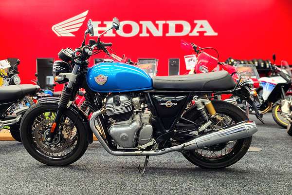 2022 Royal Enfield INTERCEPTOR 650