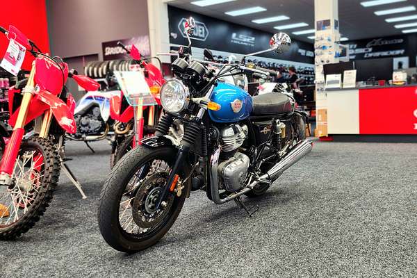 2022 Royal Enfield INTERCEPTOR 650