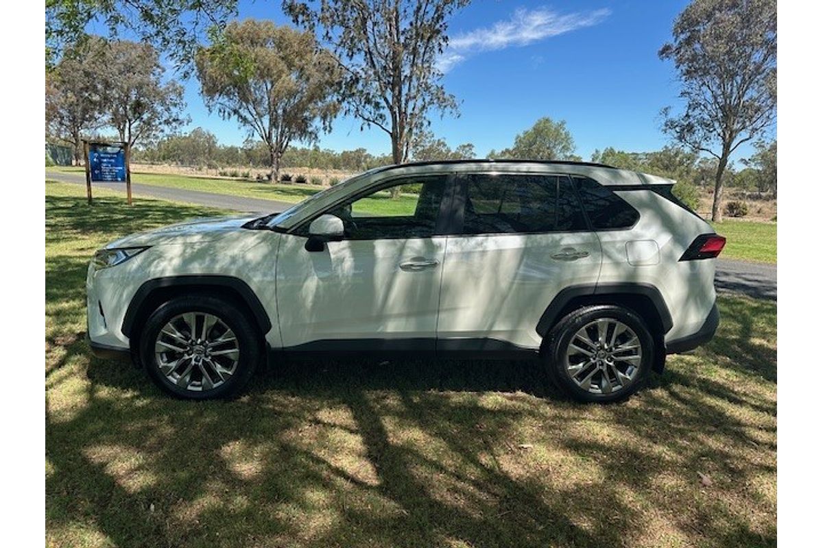 2022 Toyota RAV4 Cruiser MXAA52R