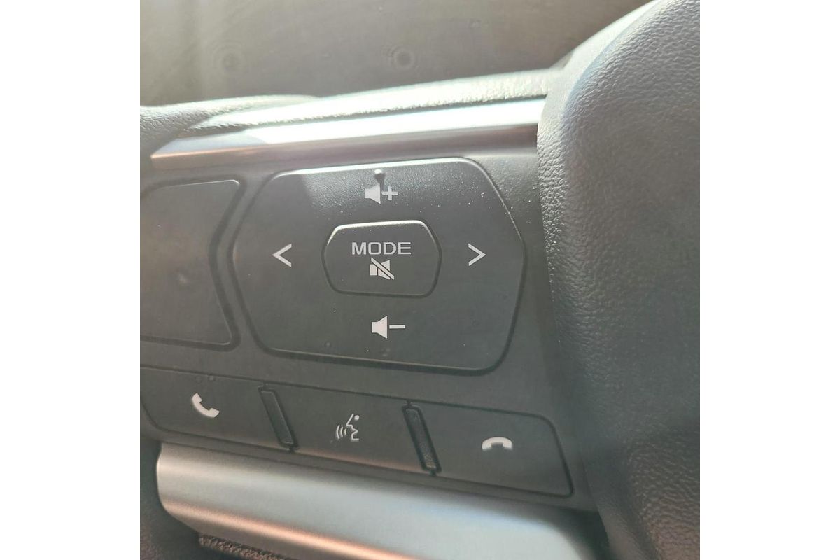 2025 Isuzu D-MAX SX High Ride Rear Wheel Drive