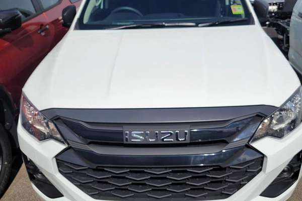 2025 Isuzu D-MAX SX High Ride Rear Wheel Drive