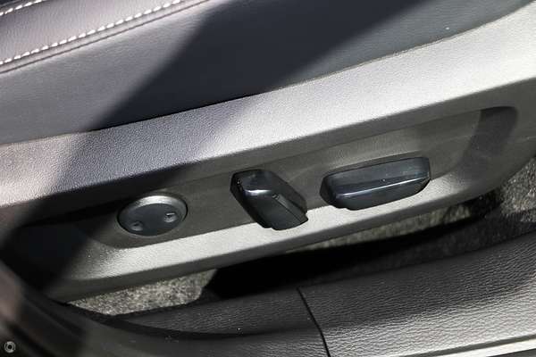 2025 Mitsubishi Outlander Exceed ZM