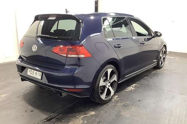 2016 Volkswagen Golf GTI 7
