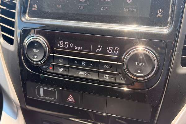 2016 Mitsubishi Pajero Sport Exceed QE