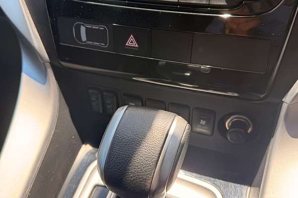 2016 Mitsubishi Pajero Sport Exceed QE