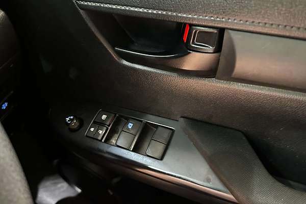 2022 Toyota Hilux SR GUN126R 4X4