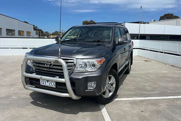 2014 Toyota Landcruiser Sahara VDJ200R