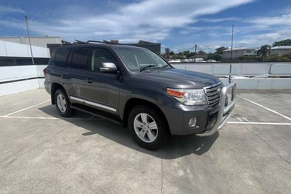 2014 Toyota Landcruiser Sahara VDJ200R