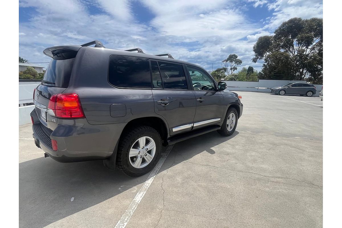 2014 Toyota Landcruiser Sahara VDJ200R