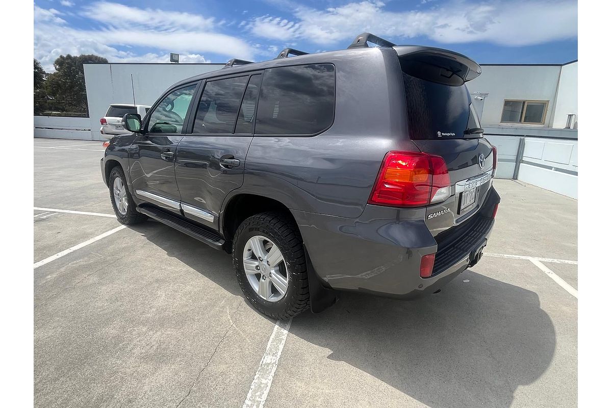 2014 Toyota Landcruiser Sahara VDJ200R