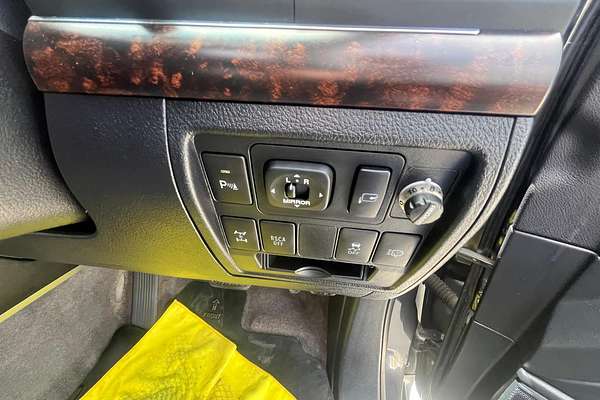 2014 Toyota Landcruiser Sahara VDJ200R