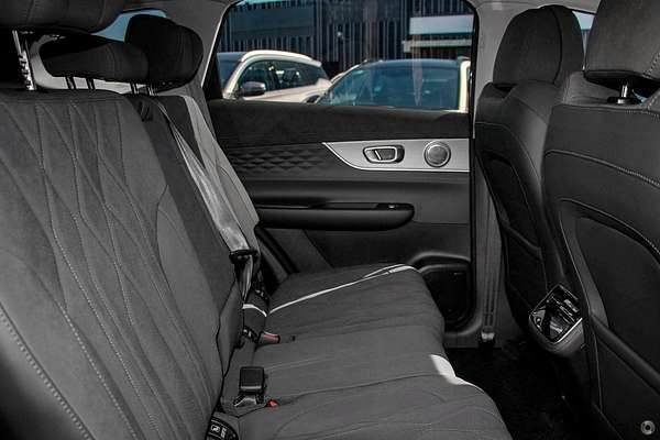 2025 Chery Tiggo 8 Super Hybrid Ultimate T31