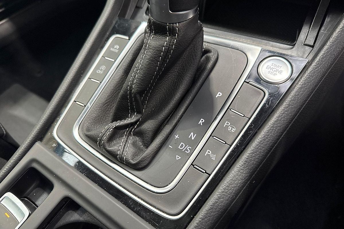 2017 Volkswagen Golf 110TSI Highline 7