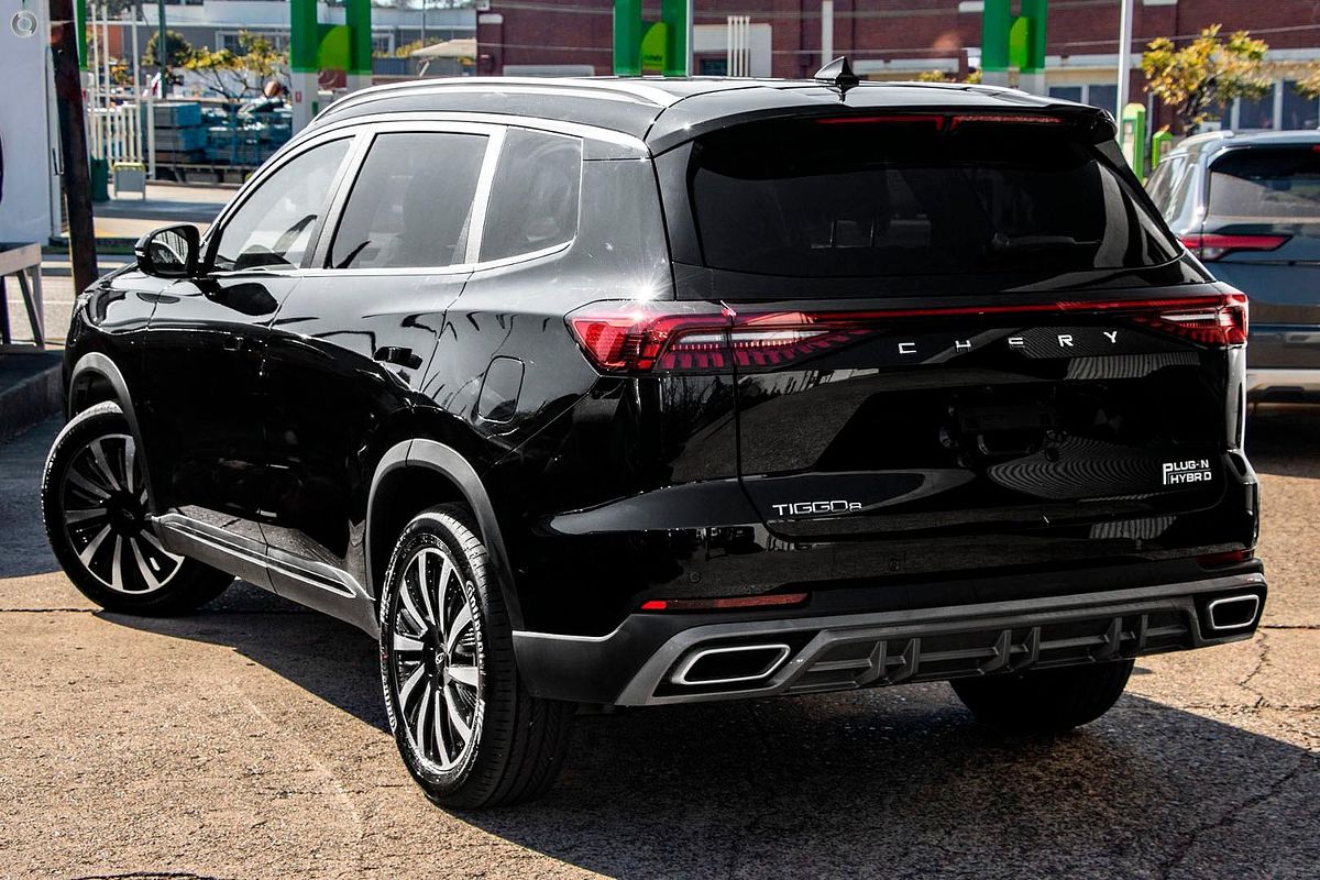 2025 Chery Tiggo 8 Super Hybrid Ultimate T31