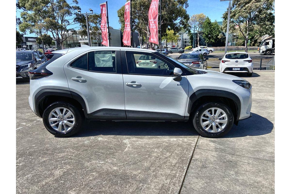 2024 Toyota Yaris Cross GX MXPJ10R