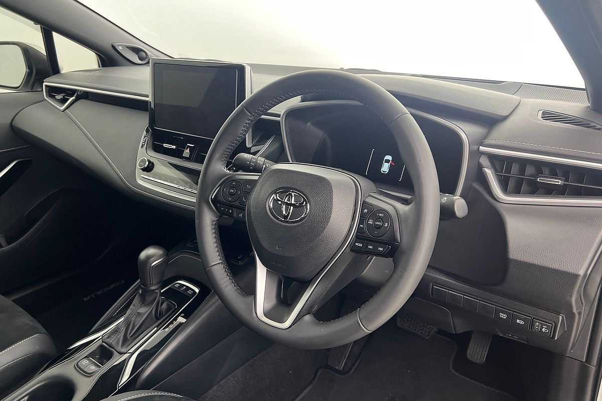 2022 Toyota Corolla ZR Hybrid ZWE211R