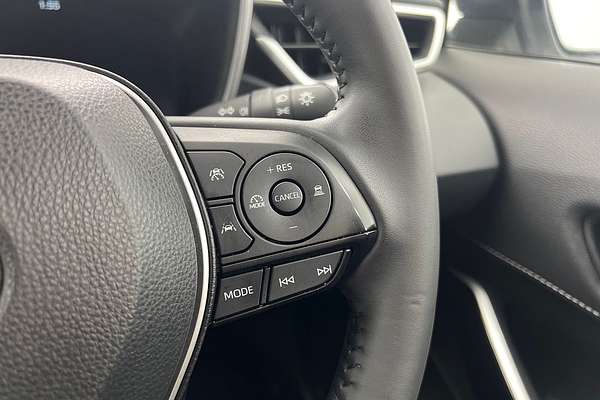 2022 Toyota Corolla ZR Hybrid ZWE211R thumb-12