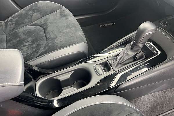 2022 Toyota Corolla ZR Hybrid ZWE211R thumb-15