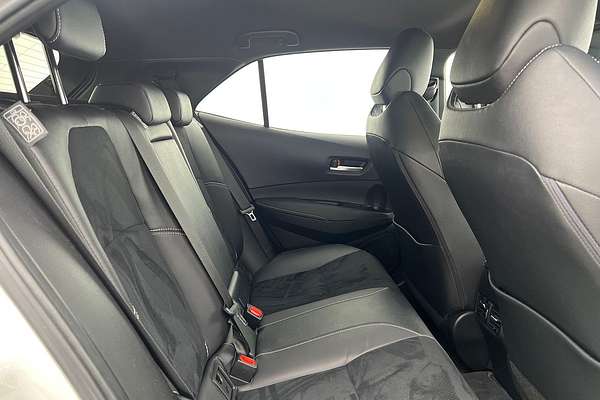 2022 Toyota Corolla ZR Hybrid ZWE211R thumb-16